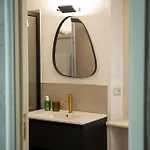 3 Bedrooms Old Town Secret Gem With Private Garden *