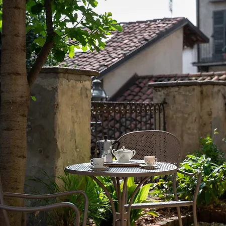 別荘 3 Bedrooms Old Town Secret Gem With Private Garden