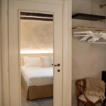 別荘 3 Bedrooms Old Town Secret Gem With Private Garden