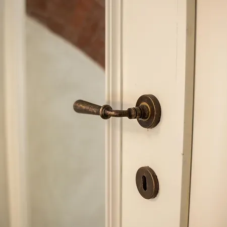 3 Bedrooms Old Town Secret Gem With Private Garden 別荘 *