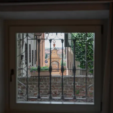 別荘 3 Bedrooms Old Town Secret Gem With Private Garden *