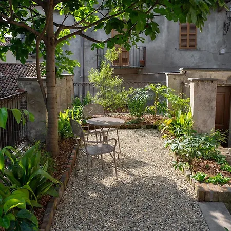 3 Bedrooms Old Town Secret Gem With Private Garden Nyaraló