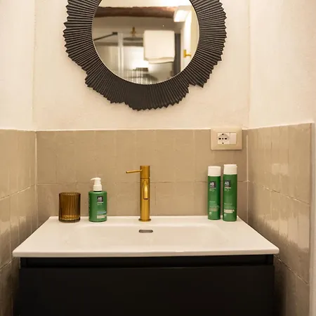 別荘 3 Bedrooms Old Town Secret Gem With Private Garden *