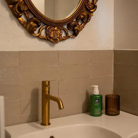 3 Bedrooms Old Town Secret Gem With Private Garden